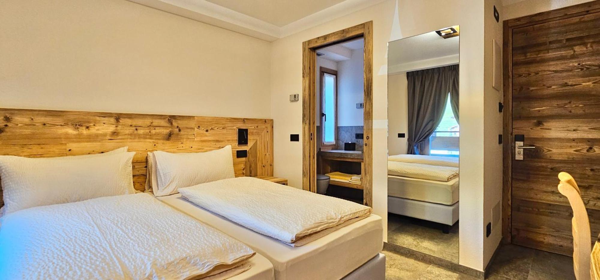Alpenrose Hotel