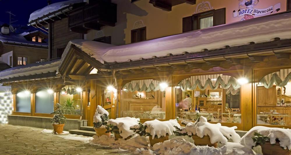 Hotel Alpenrose 3*